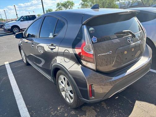 2018 Toyota Prius c Four