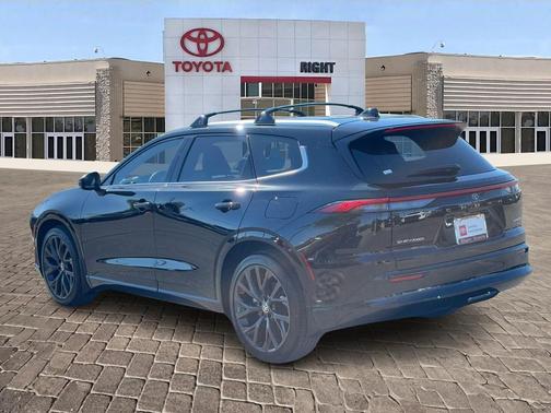 2025 Toyota Crown Signia Limited