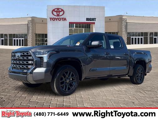 2025 Toyota Tundra Hybrid Platinum