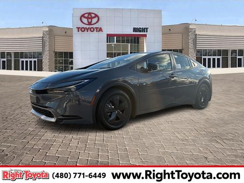 2026 Toyota Prius Plug-In Hybrid SE