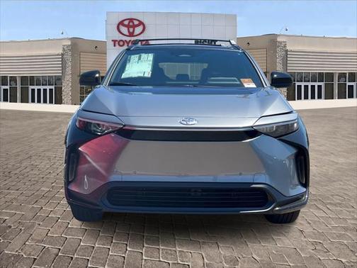 2025 Toyota bZ4X XLE