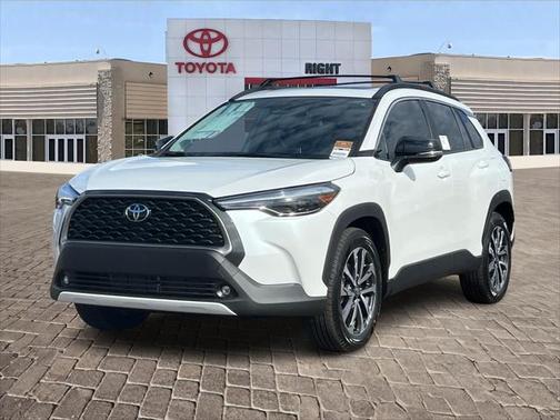 2025 Toyota Corolla Cross XLE