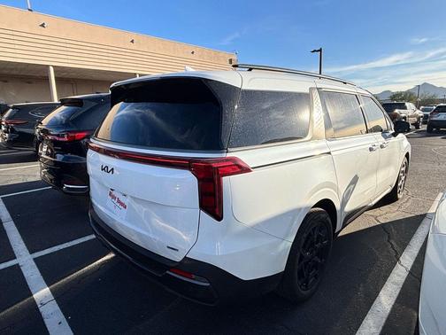 2026 Kia Carnival Hybrid SX