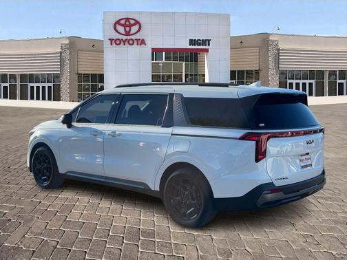 2026 Kia Carnival Hybrid SX