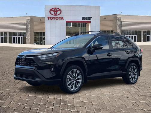 2023 Toyota RAV4 XLE Premium