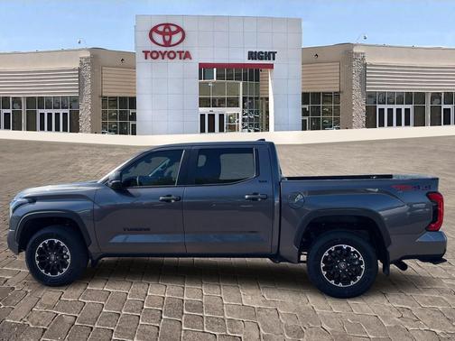 2025 Toyota Tundra SR5