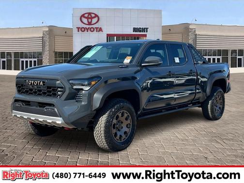 2025 Toyota Tacoma Hybrid Trailhunter