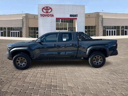 2025 Toyota Tacoma Hybrid Trailhunter