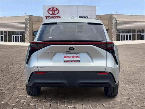 2025 Toyota bZ4X XLE