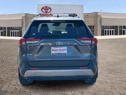 2025 Toyota RAV4 Limited