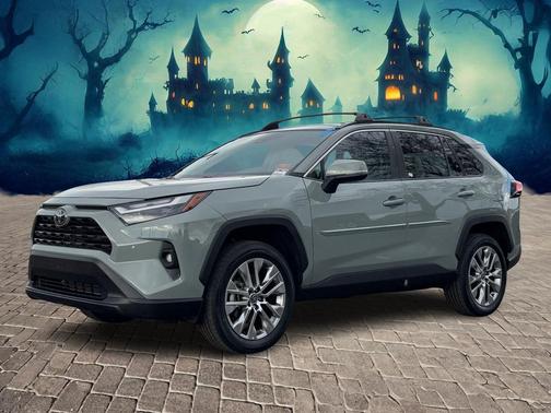 2023 Toyota RAV4 XLE Premium