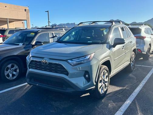 2023 Toyota RAV4 XLE Premium