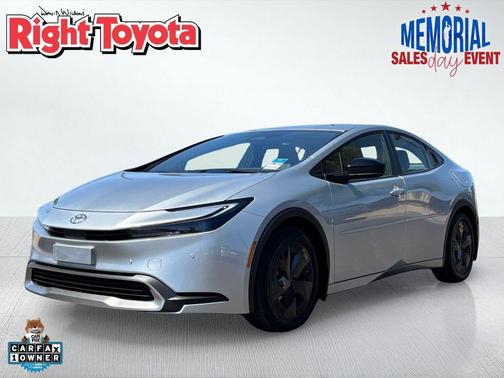 Cutting Edge 2026 Toyota Prius Plug-In Hybrid SE