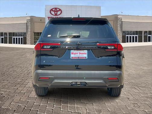 2025 Toyota Grand Highlander Hybrid XLE