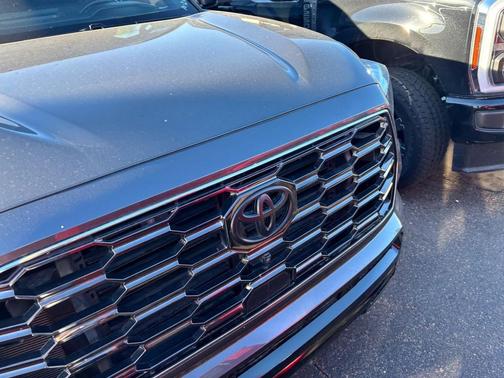 2024 Toyota Sequoia Platinum