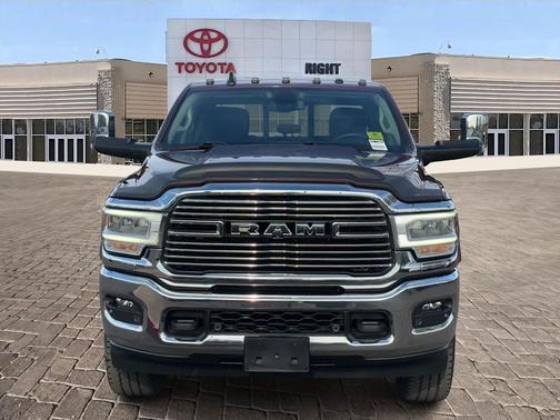 2022 RAM 2500 Laramie Crew Cab 4x4 6'4' Box