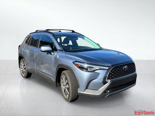 Celestite 2023 Toyota Corolla Cross XLE