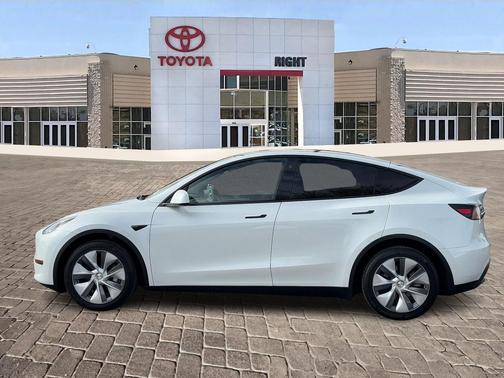 2023 Tesla Model Y Long Range Dual Motor All-Wheel Drive