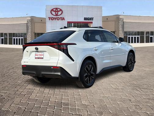 2026 Toyota bZ XLE