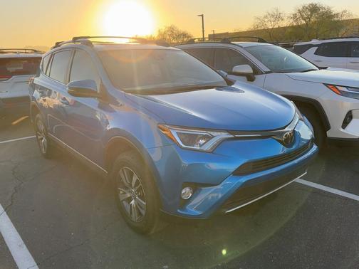 2018 Toyota RAV4 XLE