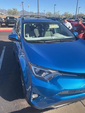 2018 Toyota RAV4 XLE