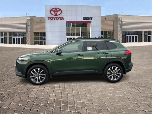 2025 Toyota Corolla Cross XLE