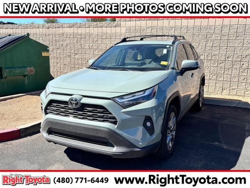 2023 Toyota RAV4 XLE Premium