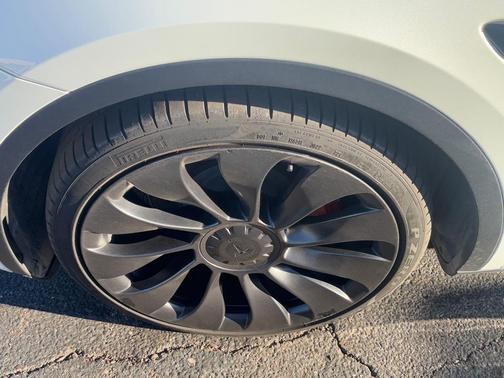 2023 Tesla Model Y Performance Dual Motor All-Wheel Drive