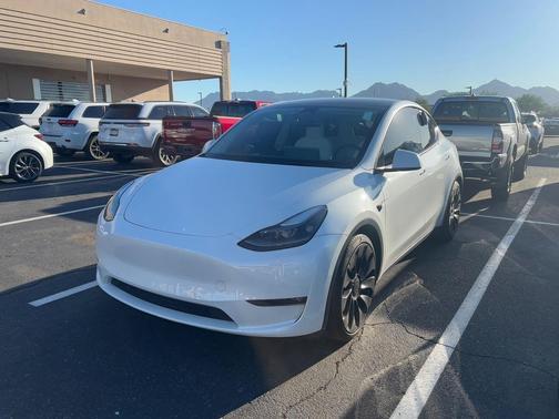 2023 Tesla Model Y Performance Dual Motor All-Wheel Drive