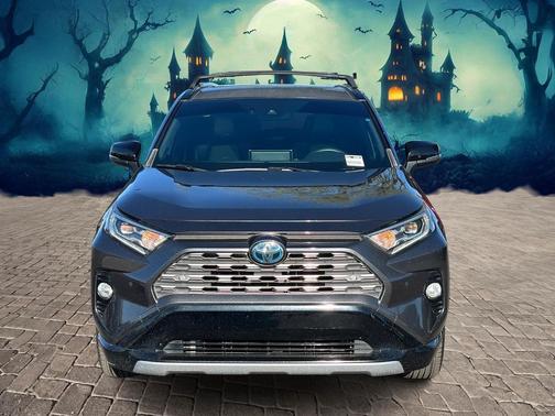 2020 Toyota RAV4 Hybrid SE