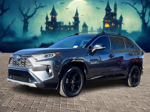 2020 Toyota RAV4 Hybrid SE