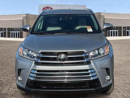2019 Toyota Highlander Limited Platinum