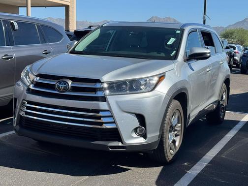 2019 Toyota Highlander Limited Platinum