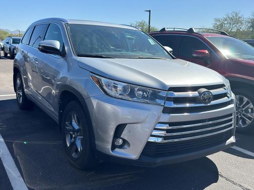 2019 Toyota Highlander Limited Platinum