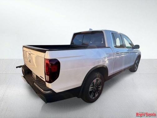Platinum White Pearl 2020 Honda Ridgeline RTL