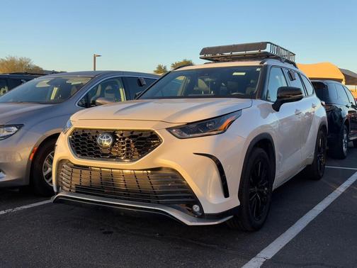 2023 Toyota Highlander XSE
