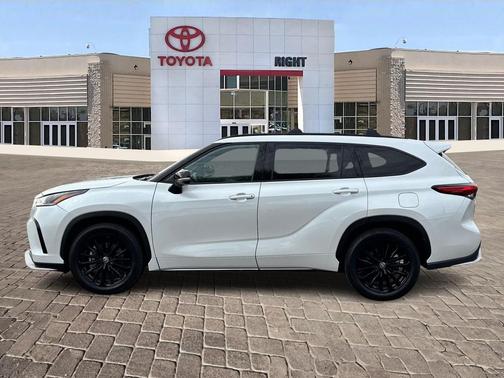 2023 Toyota Highlander XSE