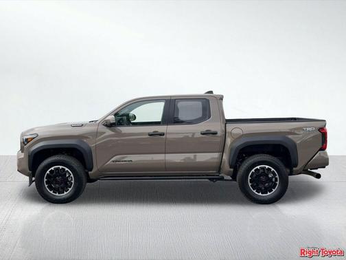2026 Toyota Tacoma Hybrid TRD Off Road