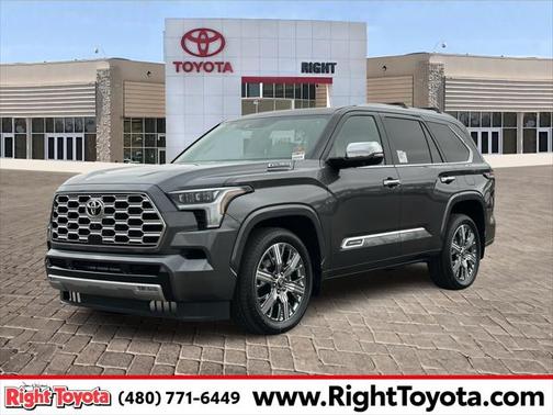 2025 Toyota Sequoia Base