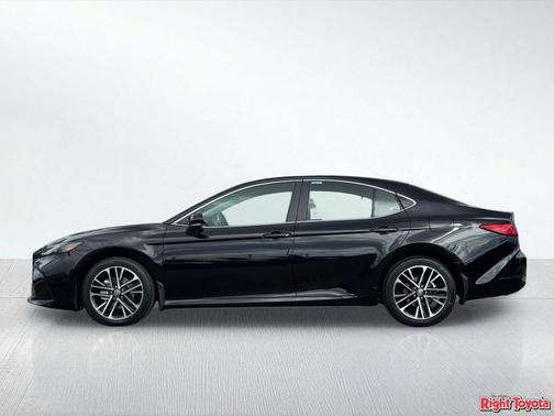 018 2026 Toyota Camry XLE