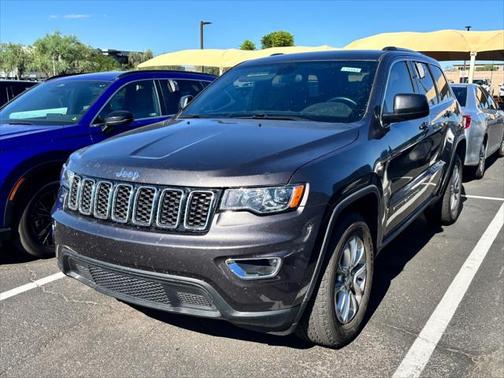 2021 Jeep Grand Cherokee Laredo