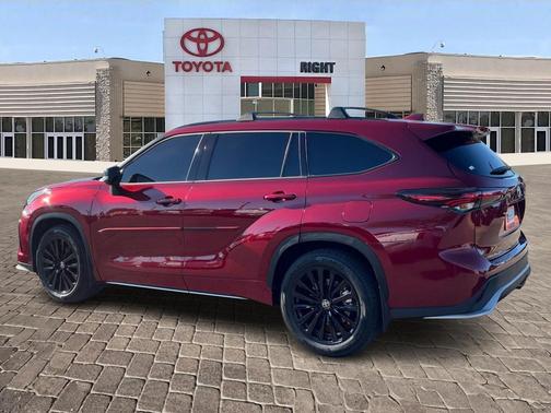 2024 Toyota Highlander XSE