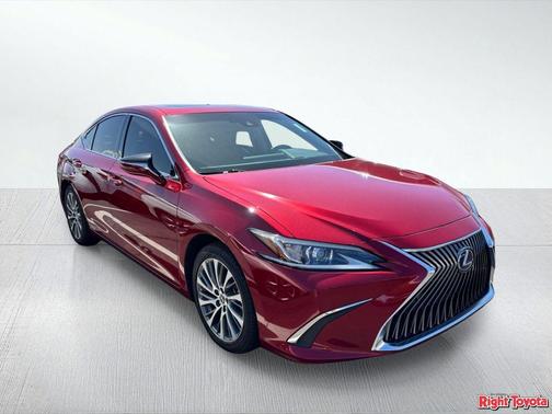 Matador Red Mica 2021 Lexus ES 300h Base