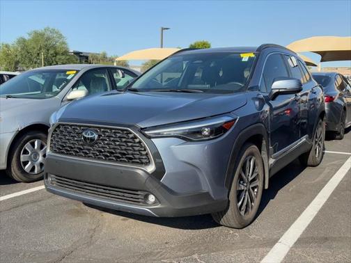 2024 Toyota Corolla Cross XLE