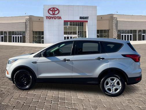 2019 Ford Escape S