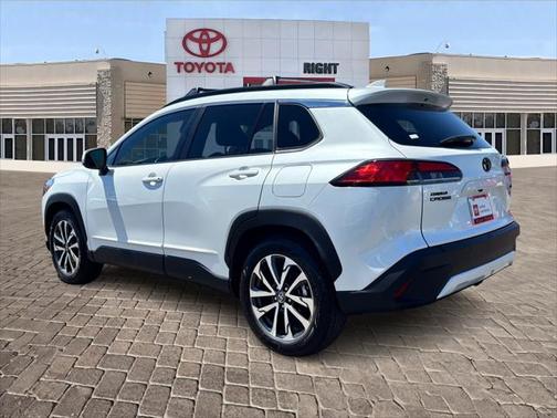 2023 Toyota Corolla Cross XLE
