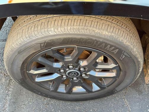 2023 Toyota Sequoia Platinum