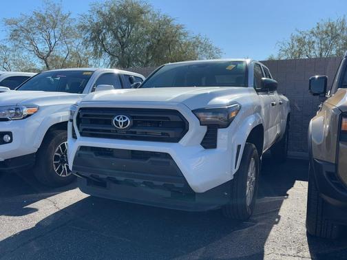 2024 Toyota Tacoma SR