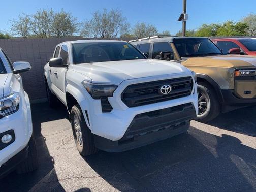 2024 Toyota Tacoma SR