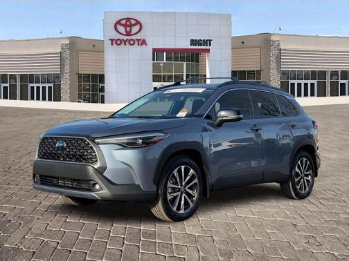 2025 Toyota Corolla Cross XLE